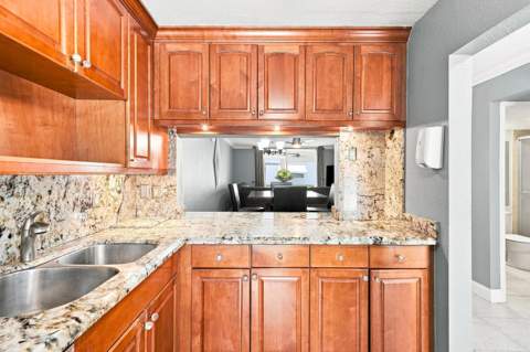 1040 SE 4th Avenue #135, Deerfield Beach FL - photo 7 of 28