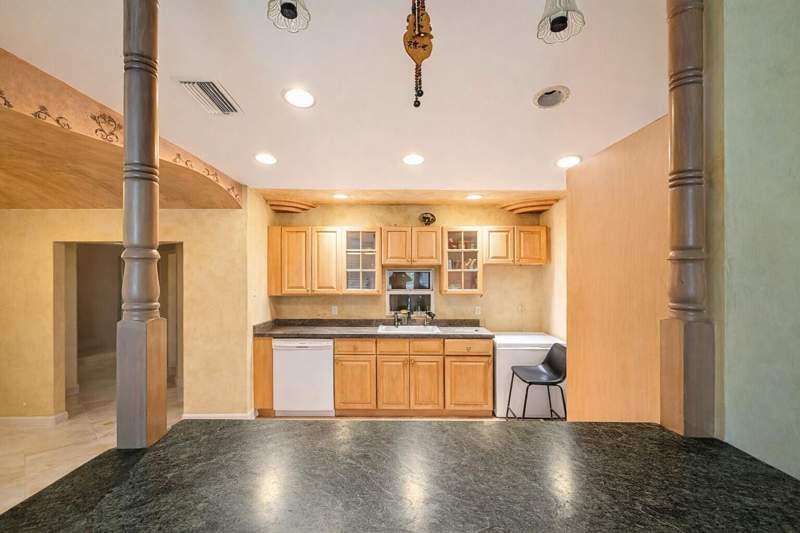 4 bedroom Single Family Residence at 17681 93rd Road, Unincorporated, The Acreage — photo 4