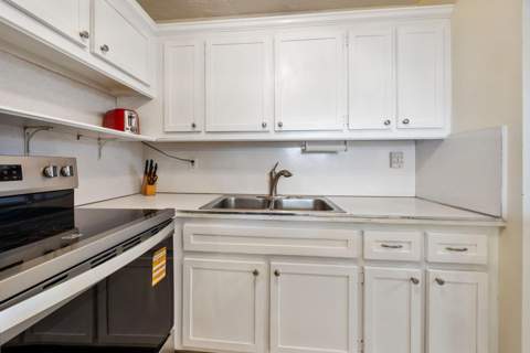 200 Horizons #106, Boynton Beach FL - photo 9 of 29