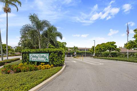 200 Horizons #106, Boynton Beach FL - photo 17 of 29