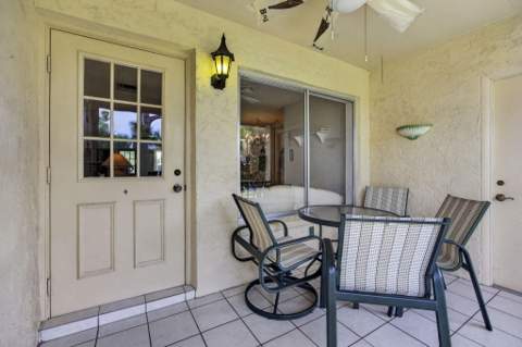 3625 La Aires Court #C-2, Greenacres FL - photo 12 of 46