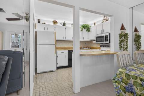 3625 La Aires Court #C-2, Greenacres FL - photo 21 of 46