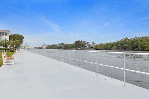 200 Horizons #106, Boynton Beach FL - photo 18 of 29