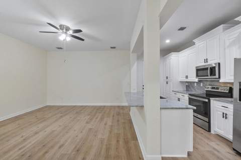 8332 NW 7th Court, Boca Raton FL - photo 12 of 41