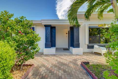 230 Seacrest Lane, Delray Beach FL - photo 6 of 110