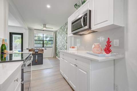 230 Seacrest Lane, Delray Beach FL - photo 19 of 110