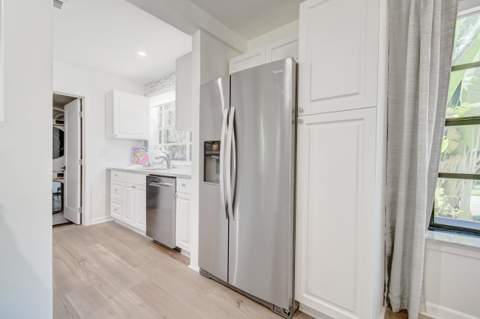230 Seacrest Lane, Delray Beach FL - photo 21 of 110