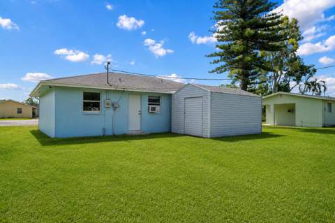 415 Fleming Avenue, Greenacres FL - photo 20 of 75