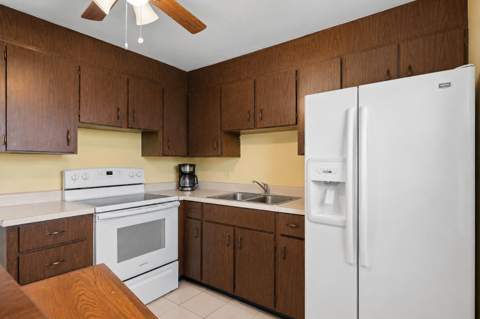 415 Fleming Avenue, Greenacres FL - photo 16 of 75