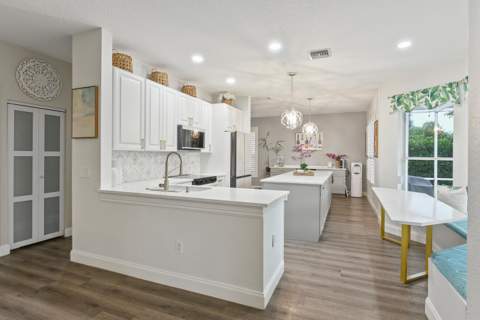 10848 Tamoron Lane, Boca Raton FL - photo 13 of 47