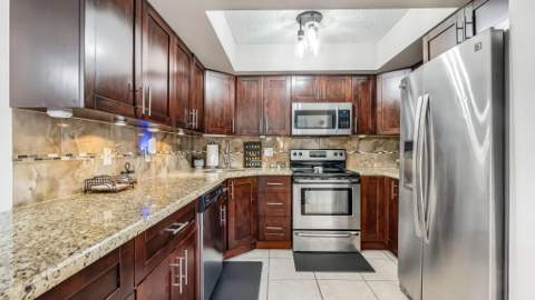 4005 Village Drive #A, Delray Beach FL - photo 9 of 35