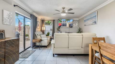 4005 Village Drive #A, Delray Beach FL - photo 13 of 35