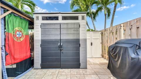 4005 Village Drive #A, Delray Beach FL - photo 24 of 35