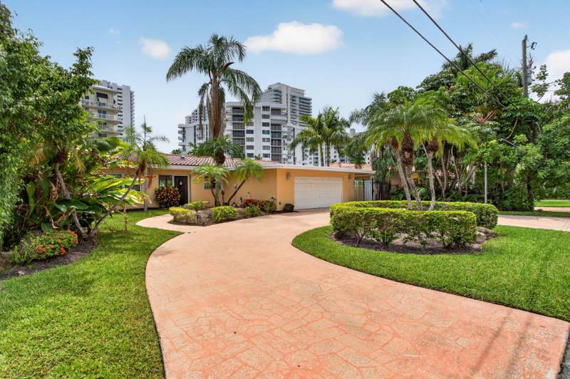 3 bedroom Single Family Residence at 1390 E Terra Mar Drive, Terra Mar Island Estates, Pompano Beach — photo 3