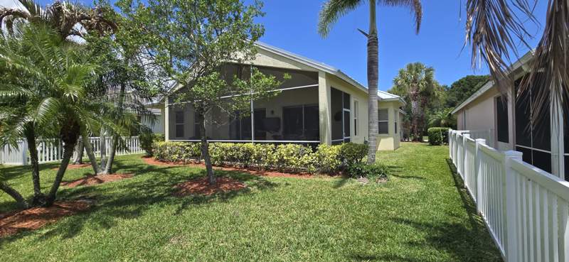 3 bedroom Single Family Residence at 195 NW Willow Grove Avenue, Magnolia Lakes At St Lucie Wes, Port St. Lucie — photo 4