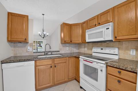 18773 Argosy Drive, Boca Raton FL - photo 16 of 36
