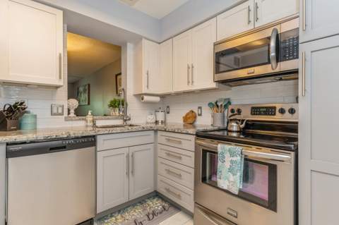 14527 Bonaire Boulevard #303, Delray Beach FL - photo 11 of 22