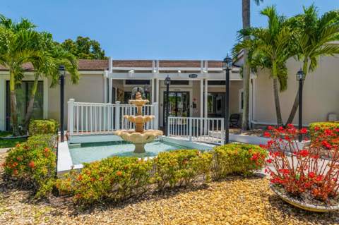 14527 Bonaire Boulevard #303, Delray Beach FL - photo 20 of 22