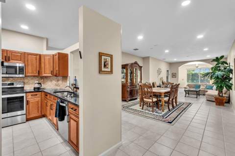 5819 Grand Harbour Circle, Boynton Beach FL - photo 8 of 59
