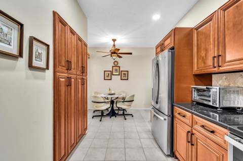 5819 Grand Harbour Circle, Boynton Beach FL - photo 12 of 59