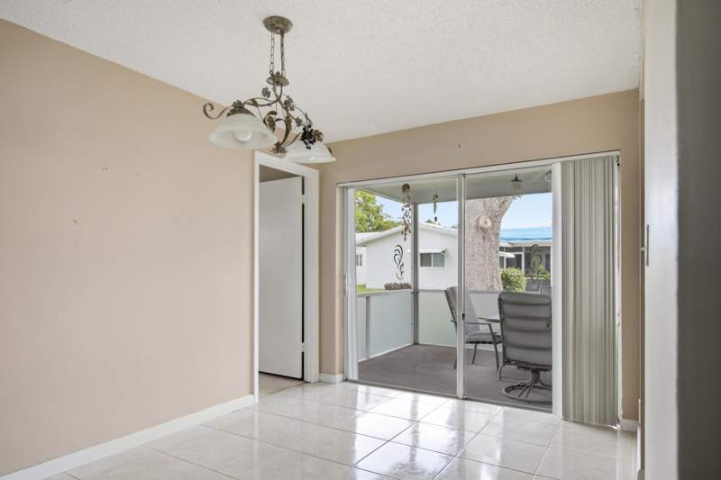 2 bedroom Single Family Residence at 8212 NW 12th Court, Lauderdale West 2 Sec, Plantation — photo 5