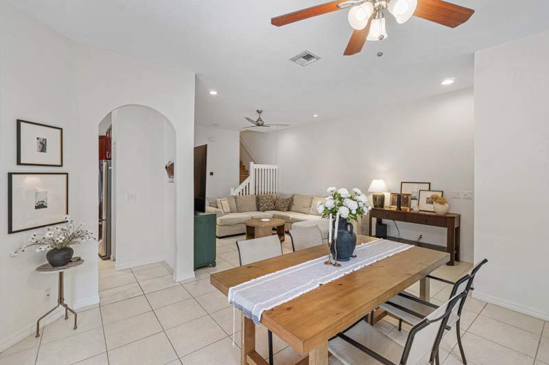 3 bedroom Townhouse at 5548 Boynton Gardens Drive, Boynton Gardens, Boynton Beach — photo 5