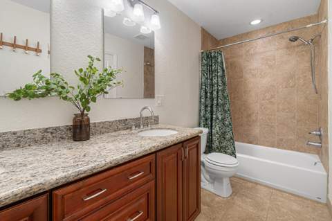 5548 Boynton Gardens Drive, Boynton Beach FL - photo 22 of 30