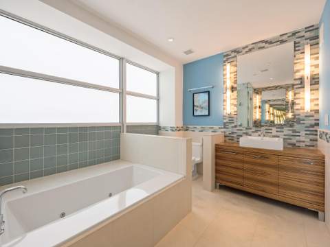 215 Hendricks Isle, Fort Lauderdale FL - photo 18 of 29