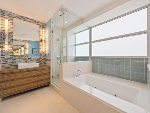 215 Hendricks Isle, Fort Lauderdale FL - photo 16 of 29