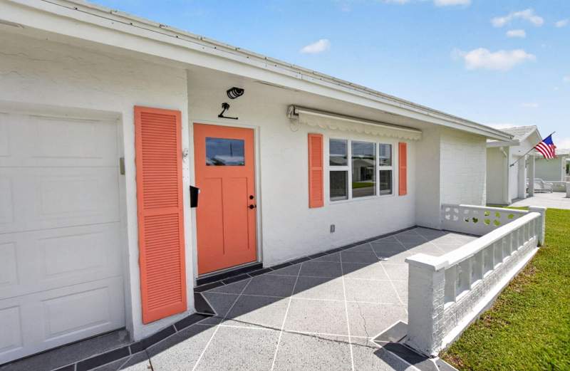 2 bedroom Single Family Residence at 2081 SW 13th Terrace, Palm Beach Leisureville Sec 8, Boynton Beach — photo 4