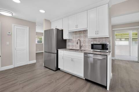 2081 SW 13th Terrace, Boynton Beach FL - photo 13 of 77