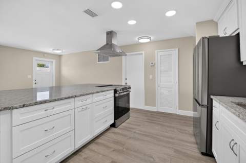 2081 SW 13th Terrace, Boynton Beach FL - photo 14 of 77