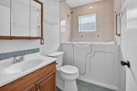 701 Burgundy O, Delray Beach FL - photo 20 of 78