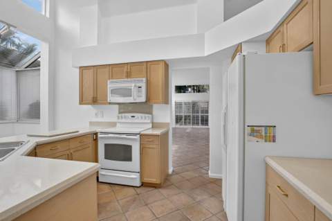 10124 NW 4th Street, Plantation FL - photo 19 of 43