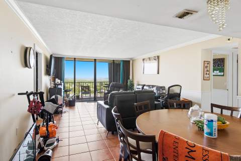 5600 N Flagler Drive #2202, West Palm Beach FL - photo 11 of 23