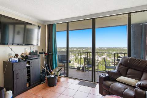 5600 N Flagler Drive #2202, West Palm Beach FL - photo 13 of 23