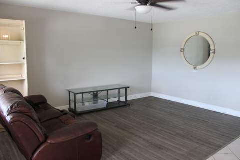 35 Somerset B #35, West Palm Beach FL - photo 9 of 50