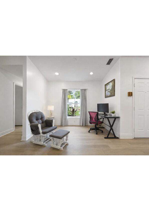 3 bedroom Single Family Residence at 4021 SW 72nd Terrace, Apple Creek, Davie — photo 5