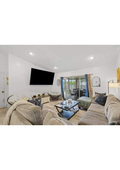 4021 SW 72nd Terrace, Davie FL - photo 9 of 24