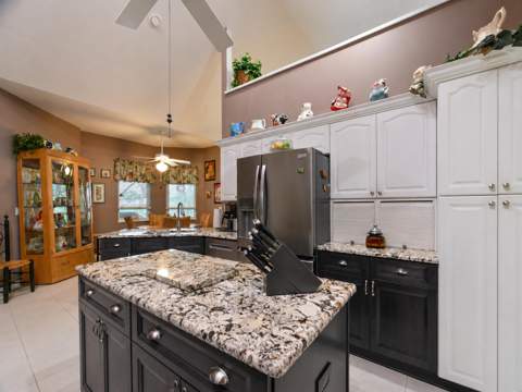 5212 Feather Creek Drive, Fort Pierce FL - photo 10 of 37