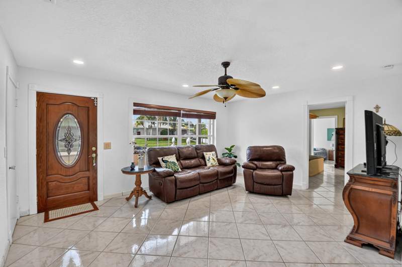 4 bedroom Single Family Residence at 1826 16th Avenue, Lake Clarke Terr, Lake Worth Beach — photo 3