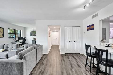 1000 River Reach Drive #321, Fort Lauderdale FL - photo 8 of 53