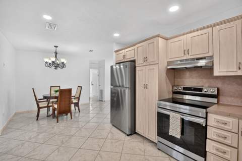 1826 16th Avenue, Lake Worth Beach FL - photo 10 of 35