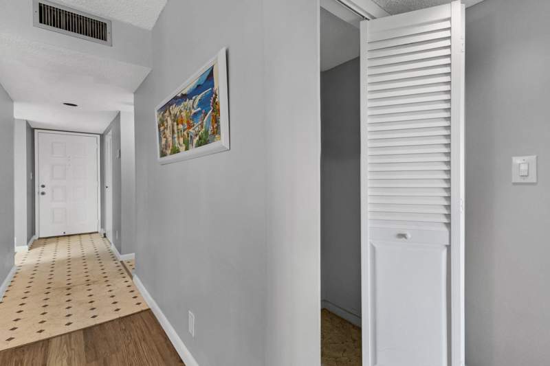 2 bedroom Condominium at 2209 S Cypress Bend Drive #507, Cypress Bend Condominium III, Pompano Beach — photo 5