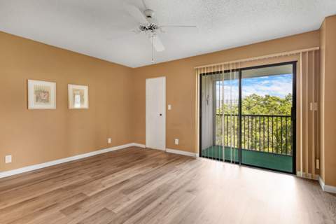 2209 S Cypress Bend Drive #507, Pompano Beach FL - photo 19 of 40