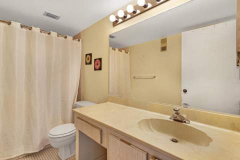 2209 S Cypress Bend Drive #507, Pompano Beach FL - photo 24 of 40