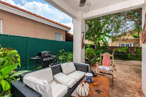 5400 SW 131st Terrace, Miramar FL - photo 6 of 33