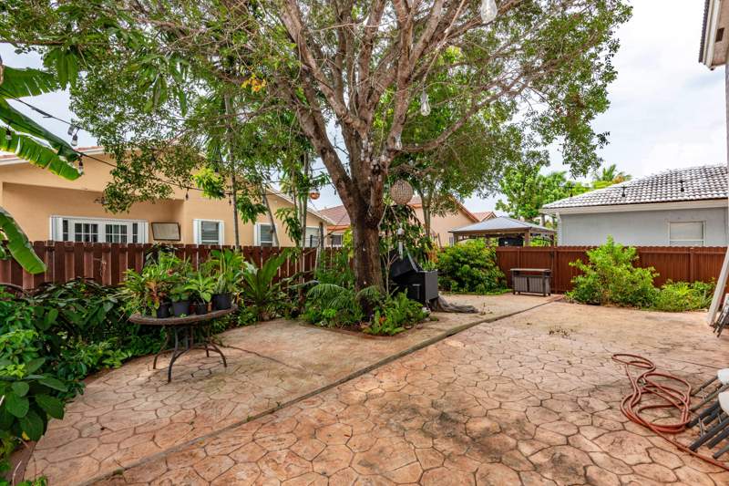 4 bedroom Single Family Residence at 5400 SW 131st Terrace, Miramar Patio Homes, Miramar — photo 4