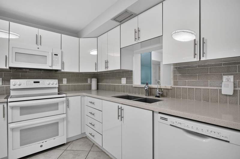 2 bedroom Condominium at 2006 Granada Drive #J1, Granada Village A Condo, Coconut Creek — photo 3
