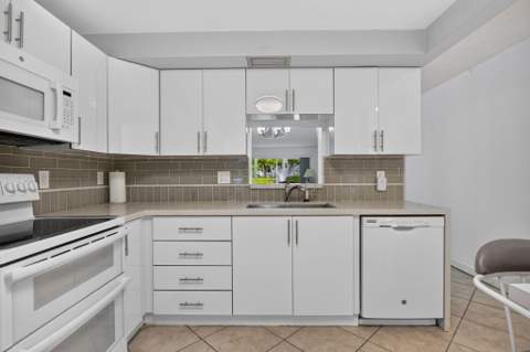 2006 Granada Drive #J1, Coconut Creek FL - photo 6 of 61